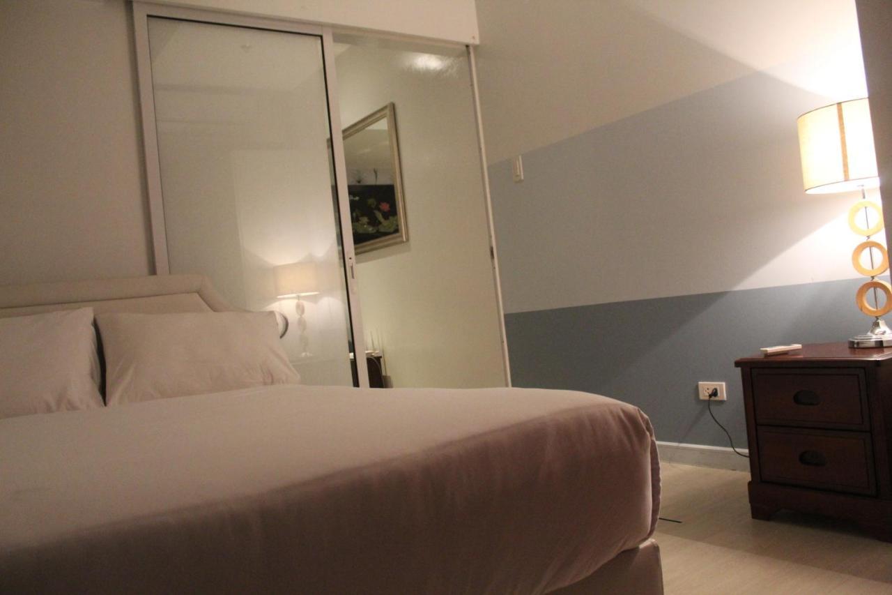 Azure C2 Balcony Wifi Near Mall Airport Multiple Units Paranaque City Ngoại thất bức ảnh