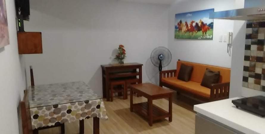 Azure C2 Balcony Wifi Near Mall Airport Multiple Units Paranaque City Ngoại thất bức ảnh